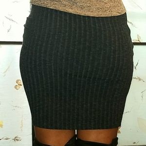 Wide Rib Fitted Pencil Skirt 🔥